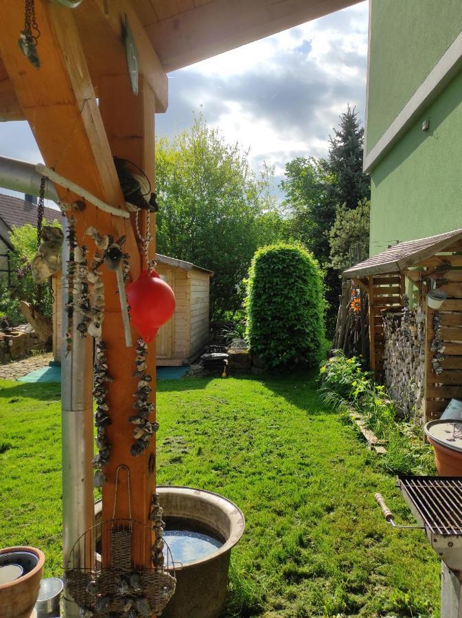 Schoene Gemuetliche Ferienwohnung Am Saaleradweg Grosseutersdorf Exterior photo